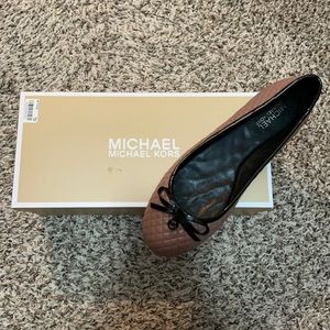 Michael Kors flats